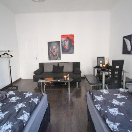 23Sam Apartment Vienna 23 Malfattigasse Екстер'єр фото